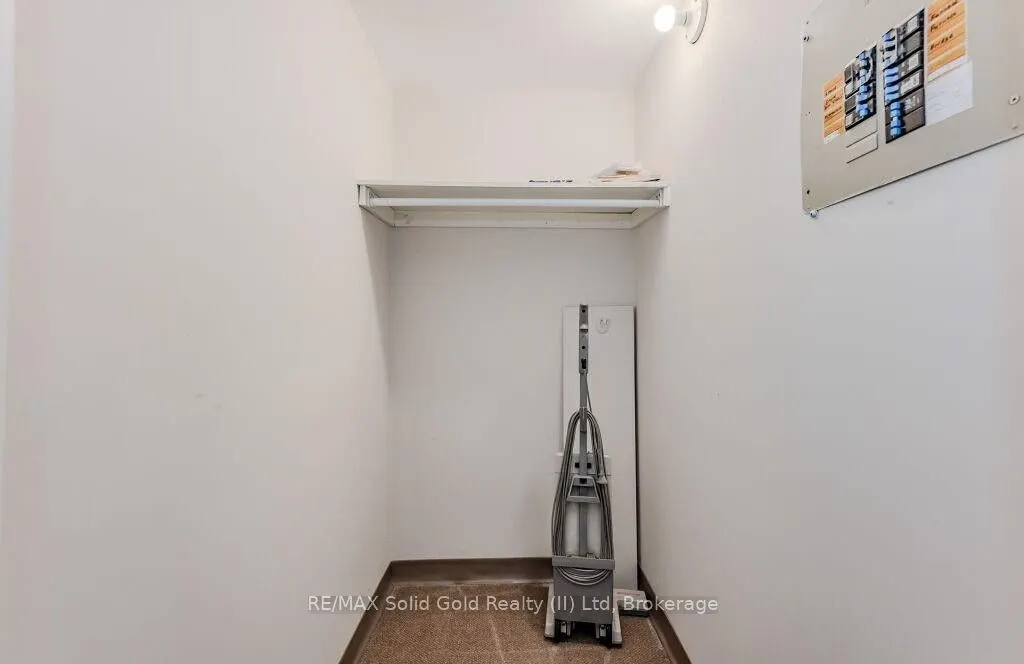 260 Sheldon Avenue N, #808