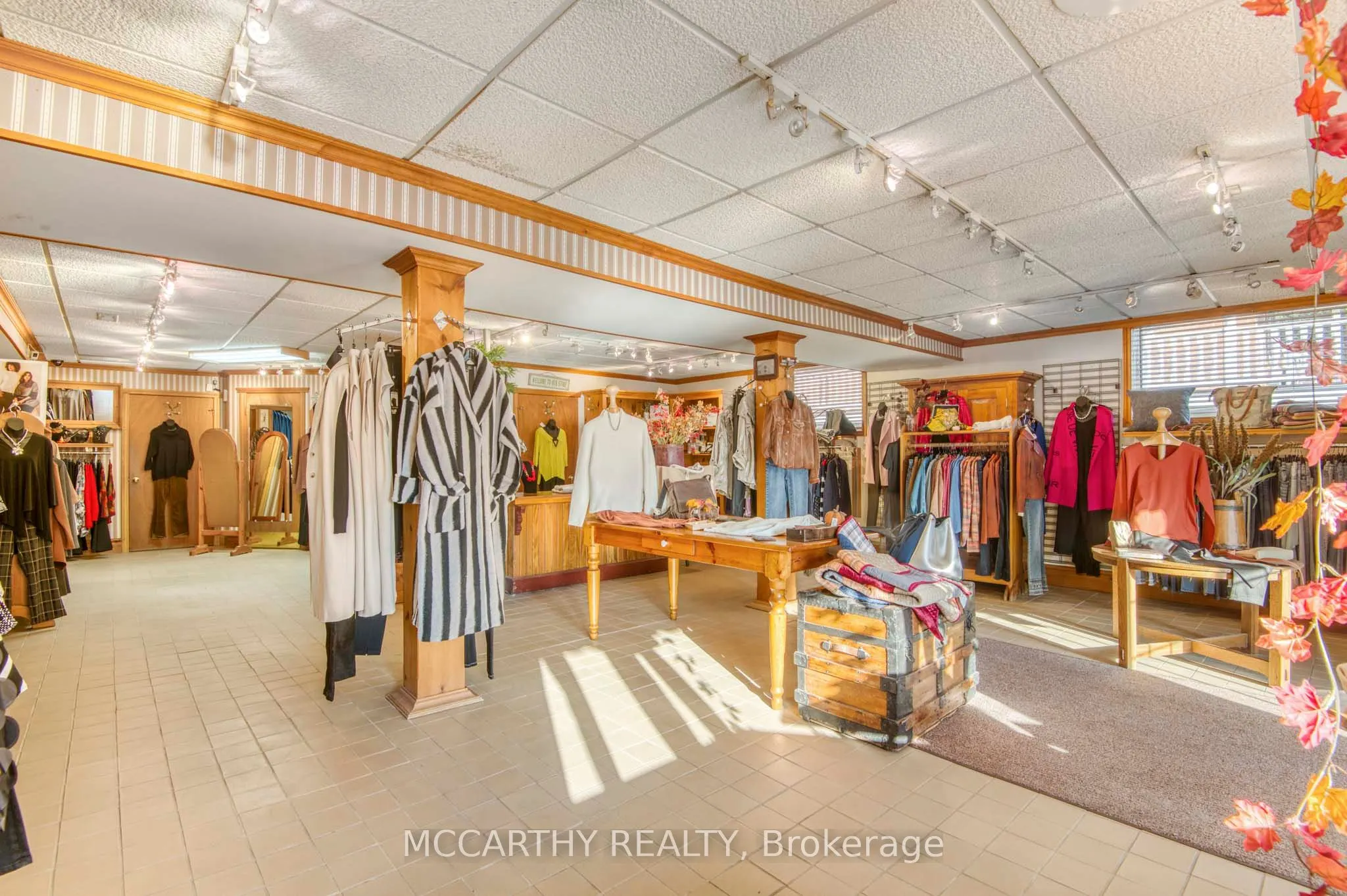 21 Toronto Street S