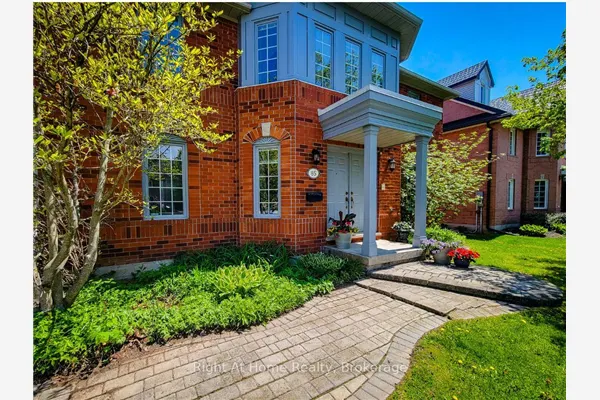 85 Meadowlands Boulevard