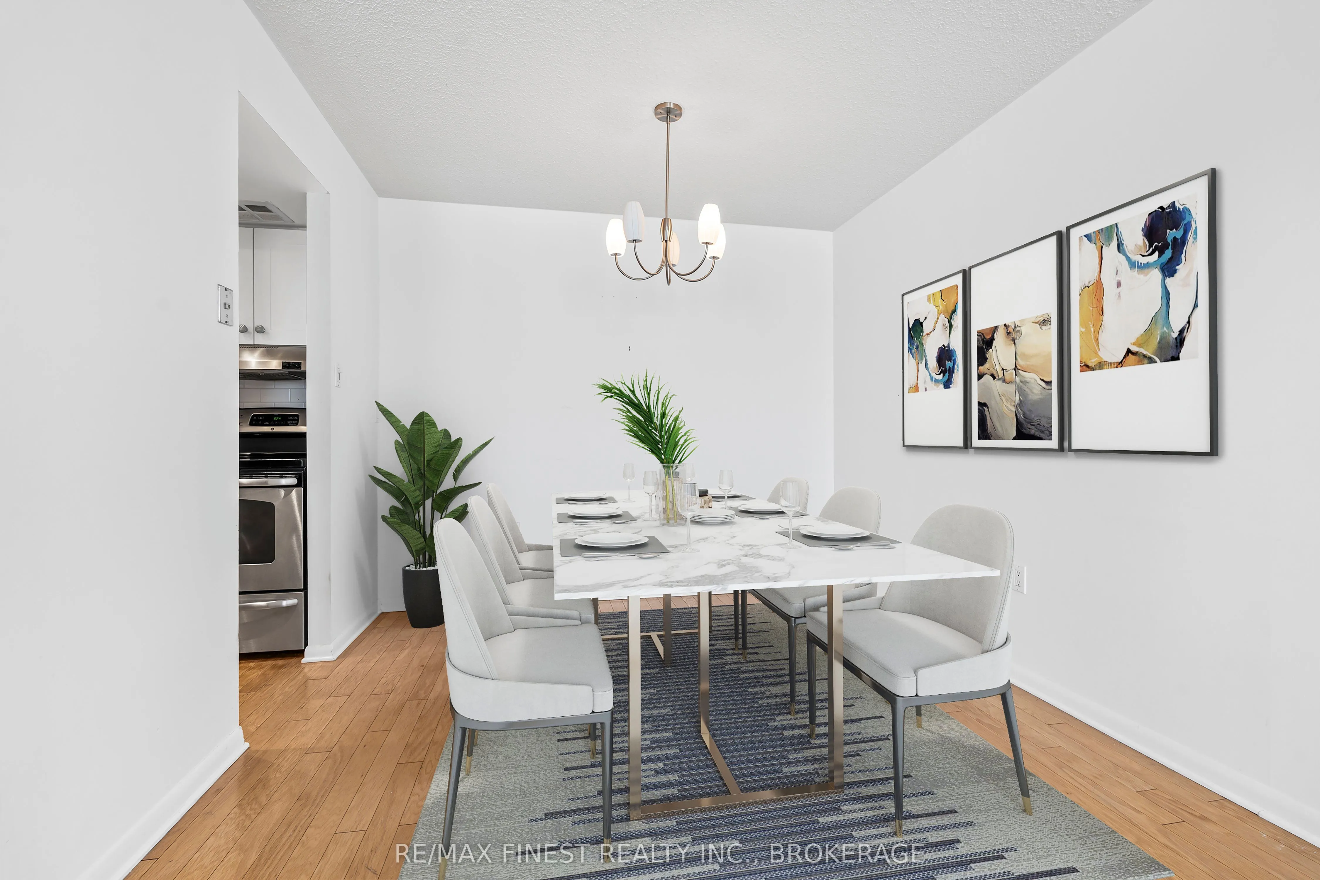 165 Ontario Street, #1002