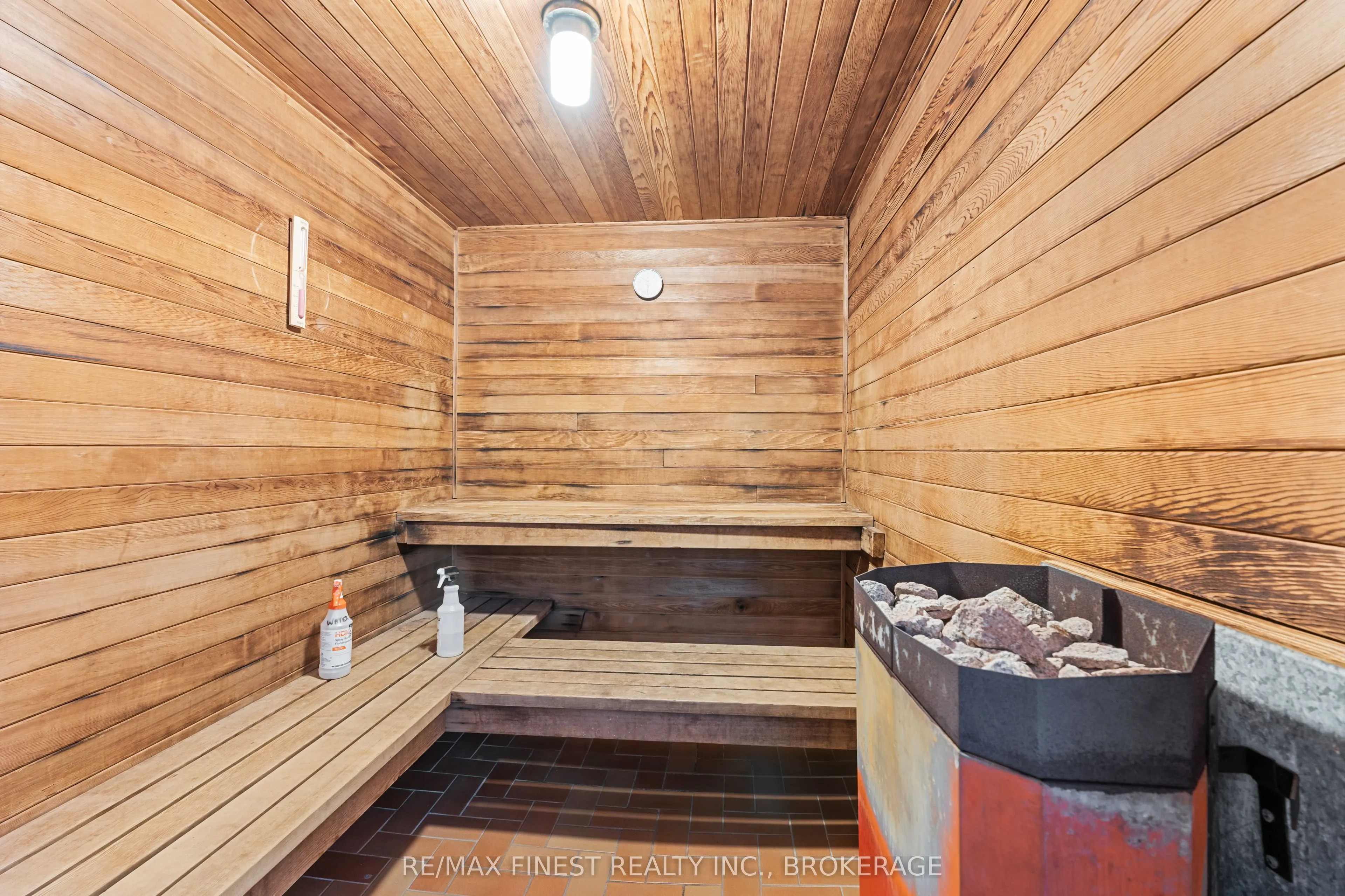 165 Ontario Street, #1002
