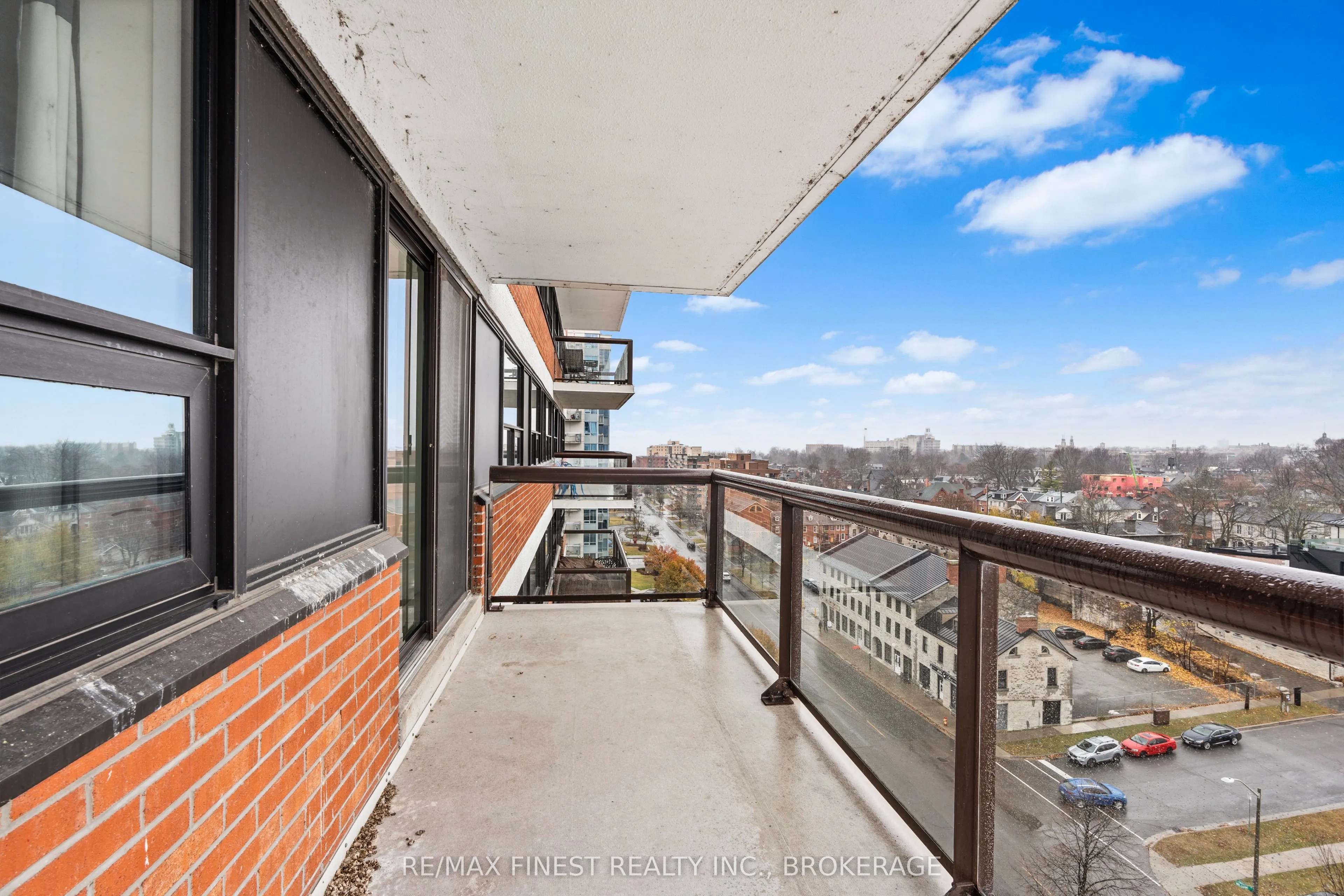 165 Ontario Street, #1002
