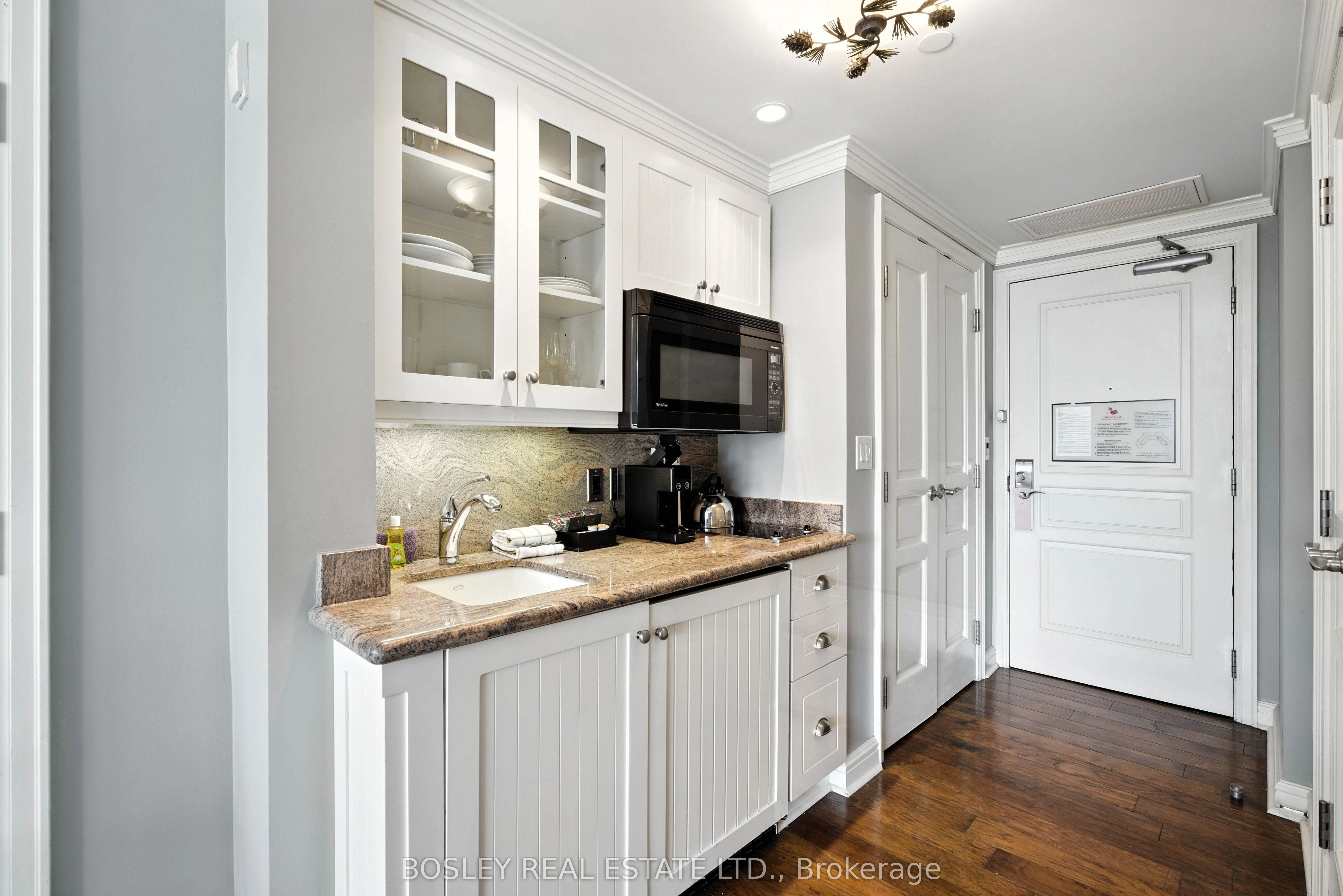 1050 Paignton House Road, #1228