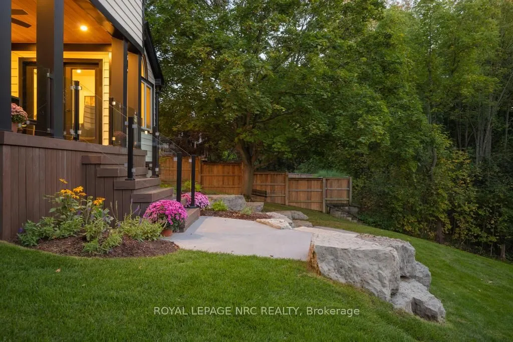 12 Scottdale Court