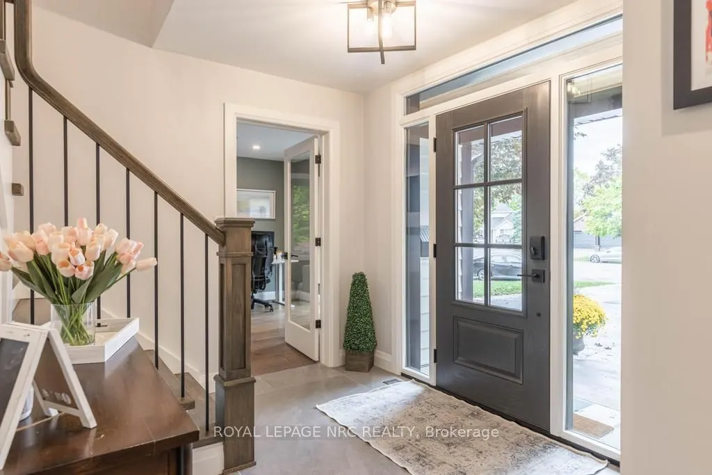 12 Scottdale Court
