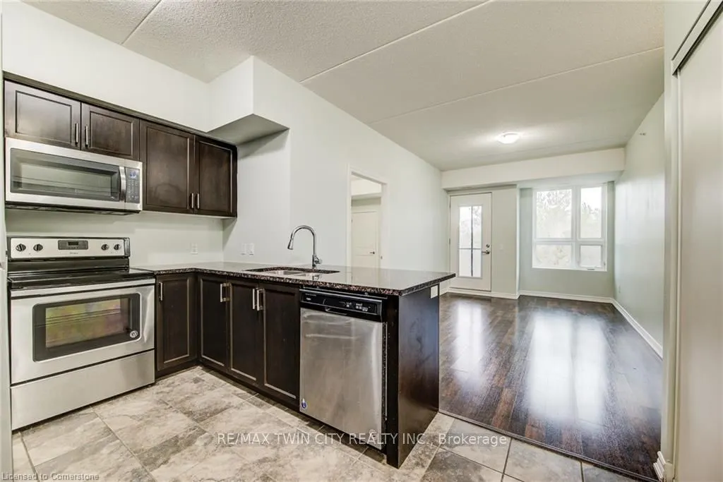 1284 Gordon Street, #306