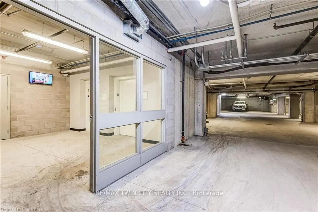 1284 Gordon Street, #306