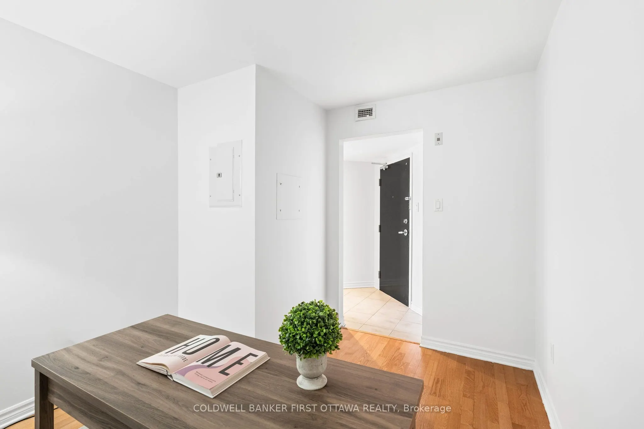 314 CENTRAL PARK Drive #912
