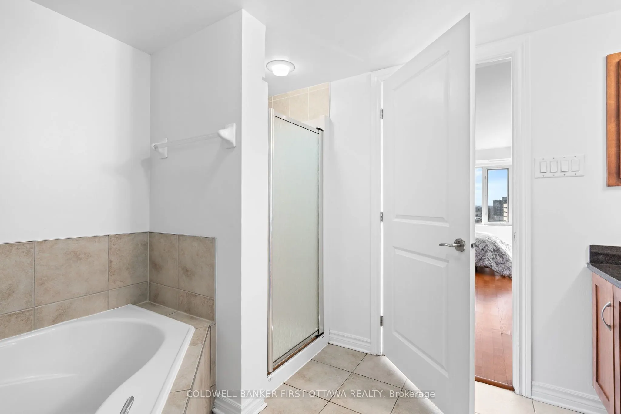 314 CENTRAL PARK Drive #912