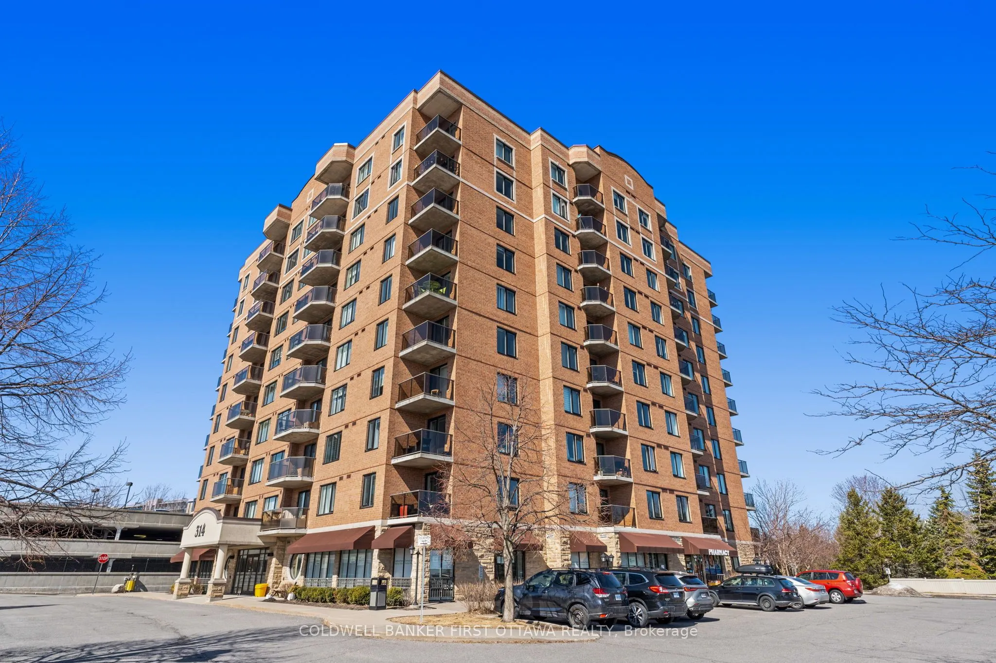 314 CENTRAL PARK Drive #912