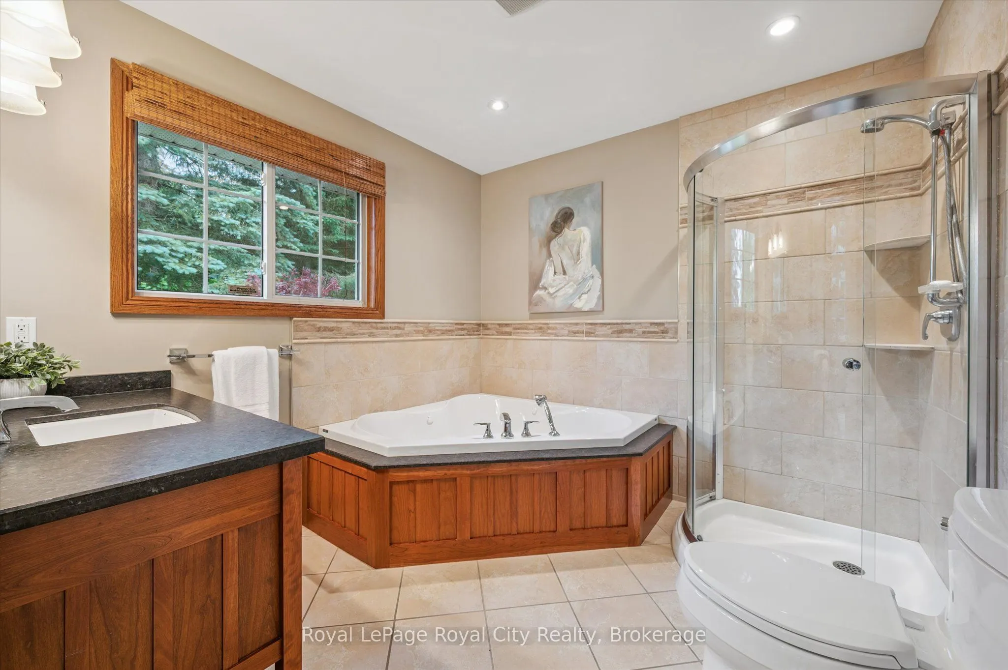 7242 Sideroad 4