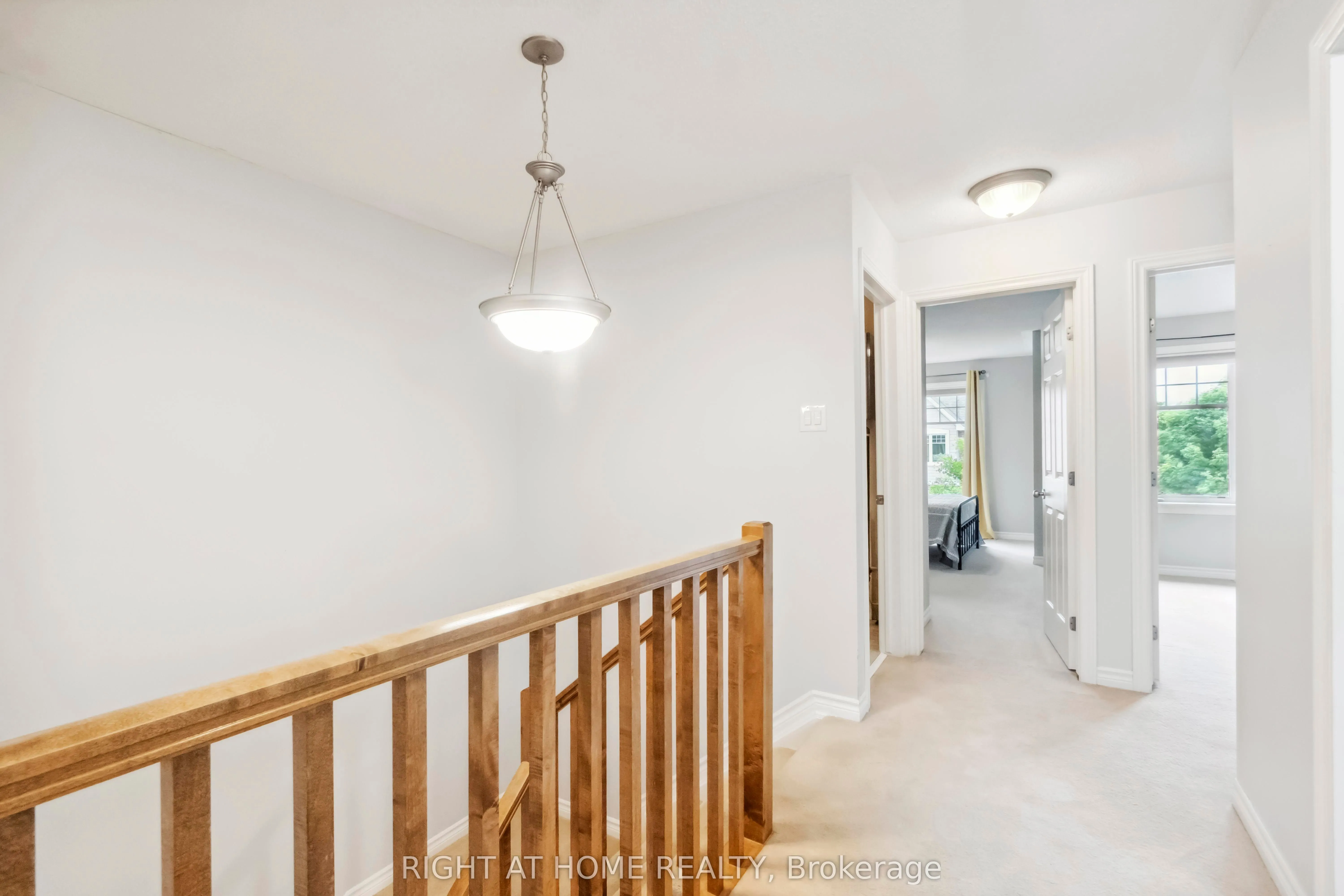 163 Mojave Crescent