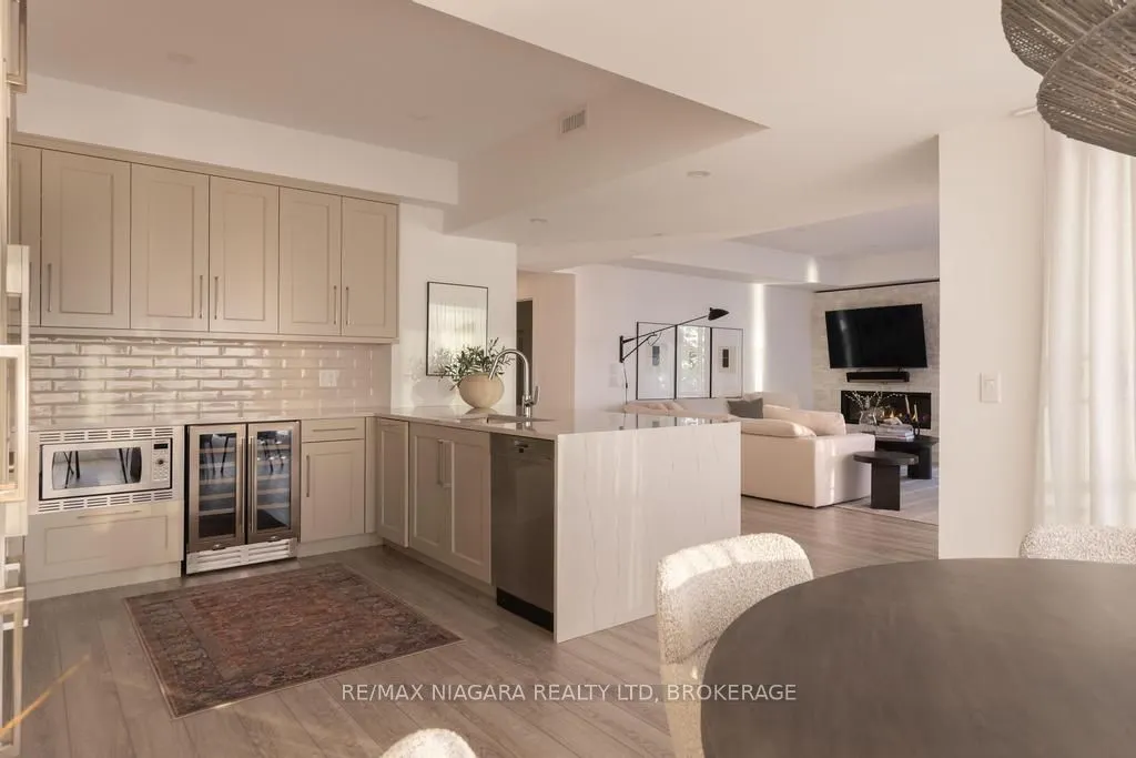 10 Dalhousie Avenue, #201