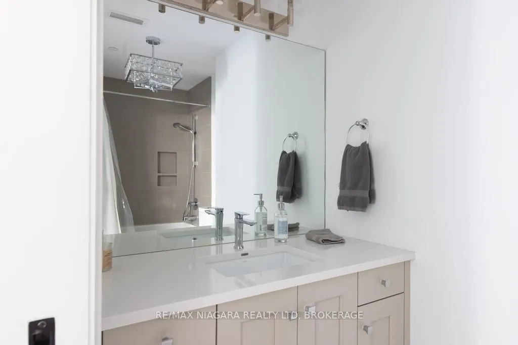 10 Dalhousie Avenue, #201
