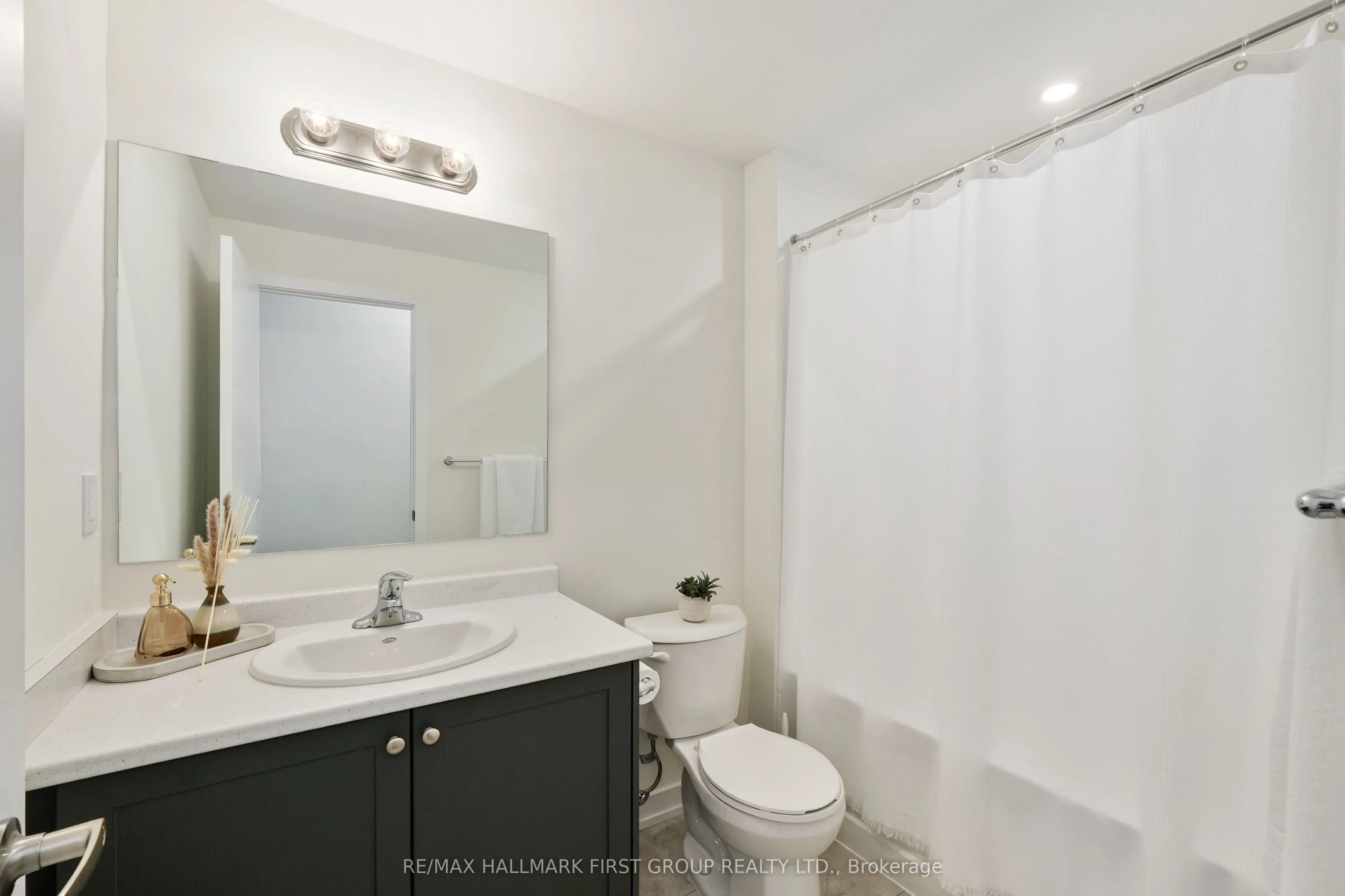 160 Densmore Road, #701