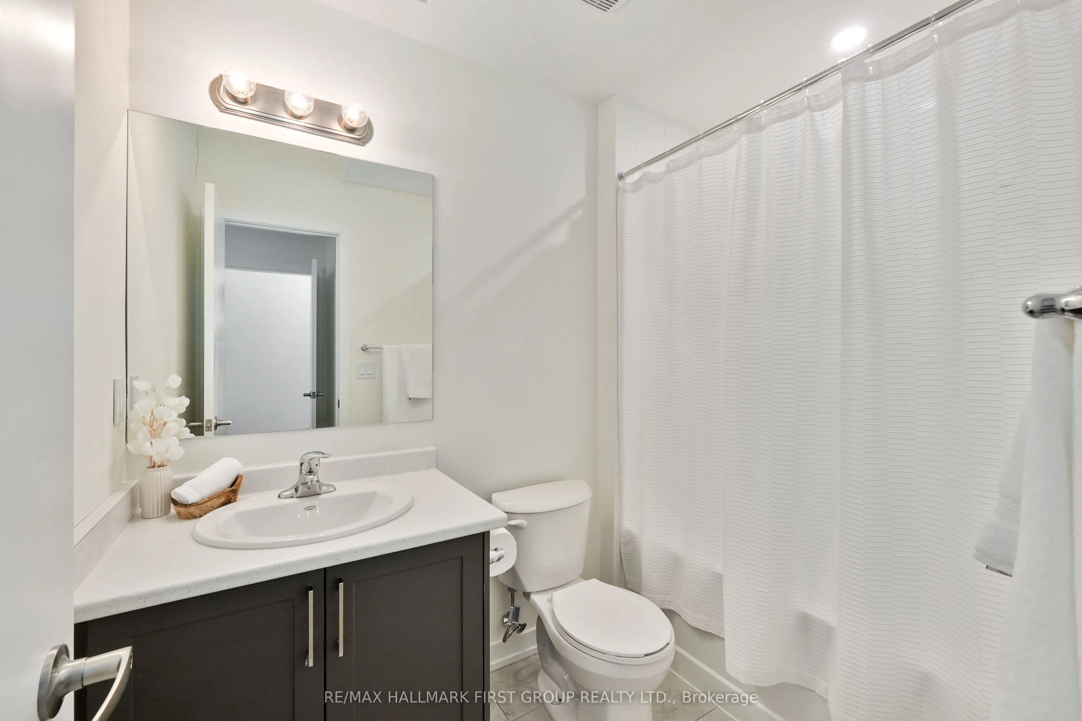 160 Densmore Road, #701