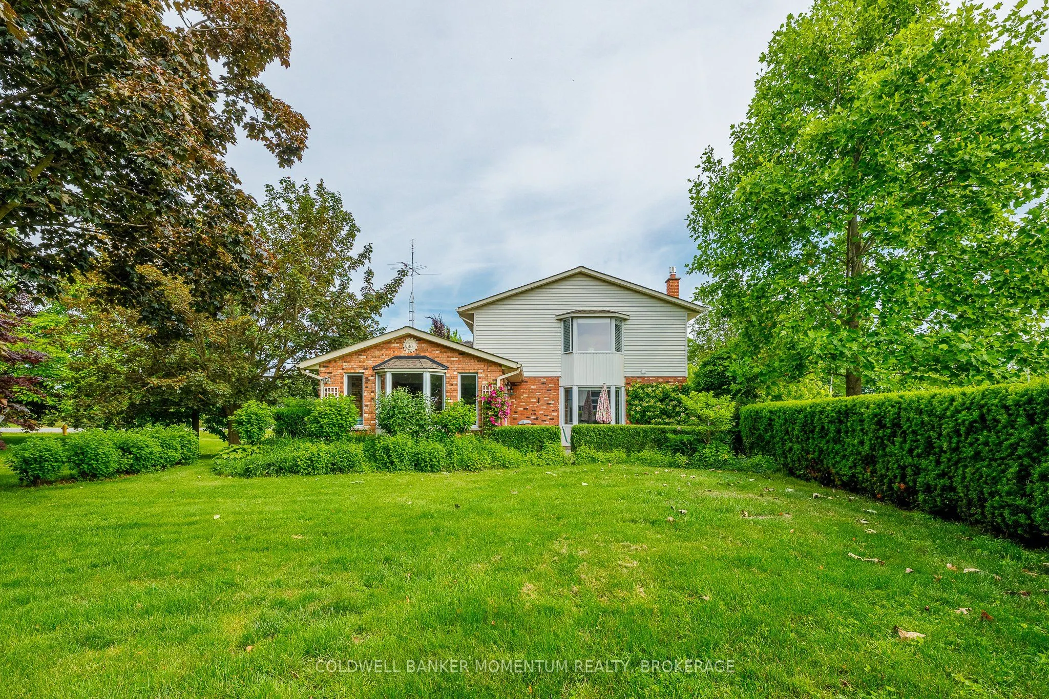 2115 Creek Road