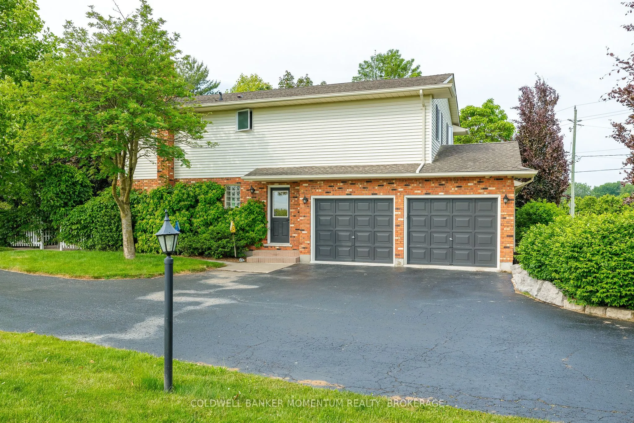 2115 Creek Road