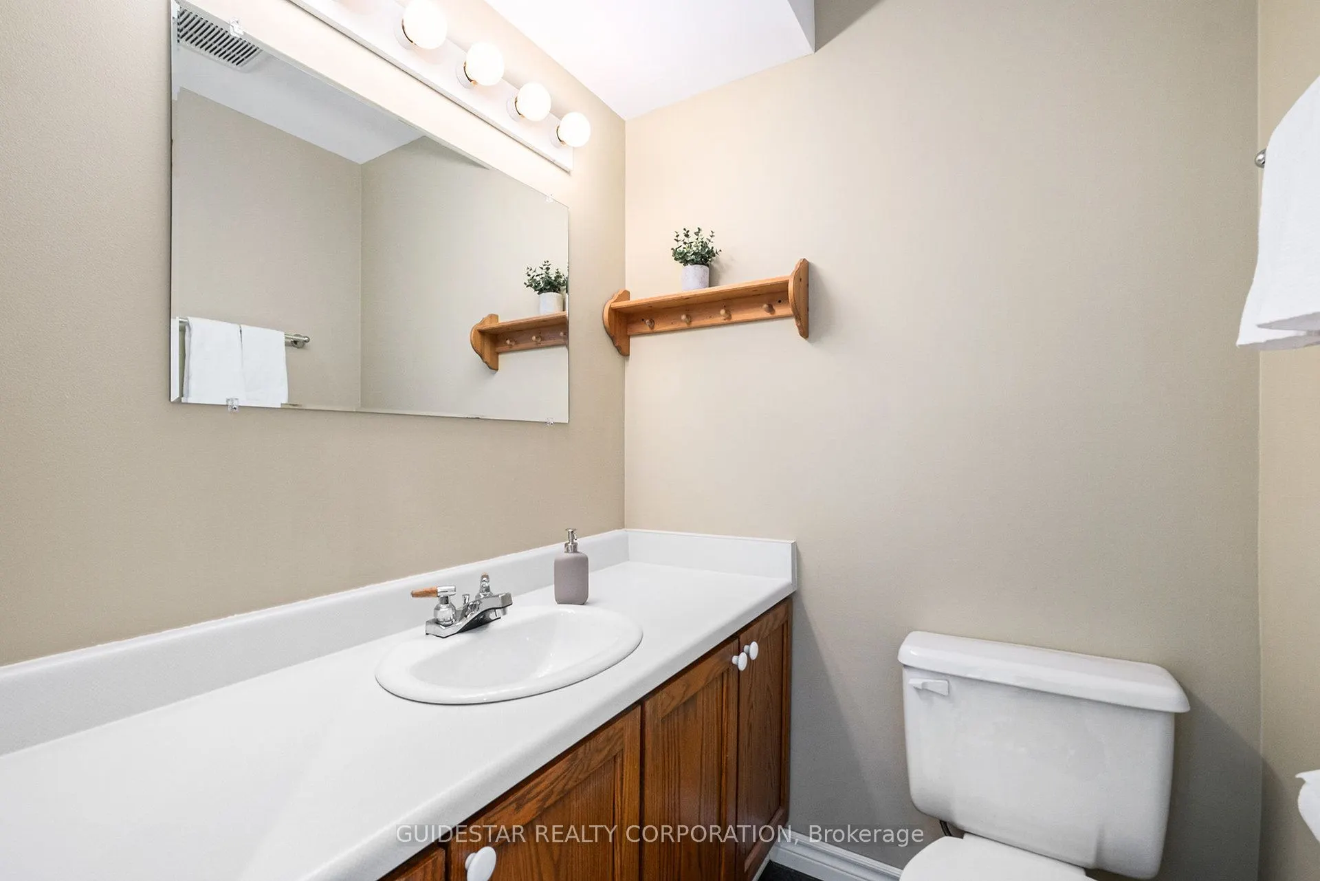 5336 McLean Crescent