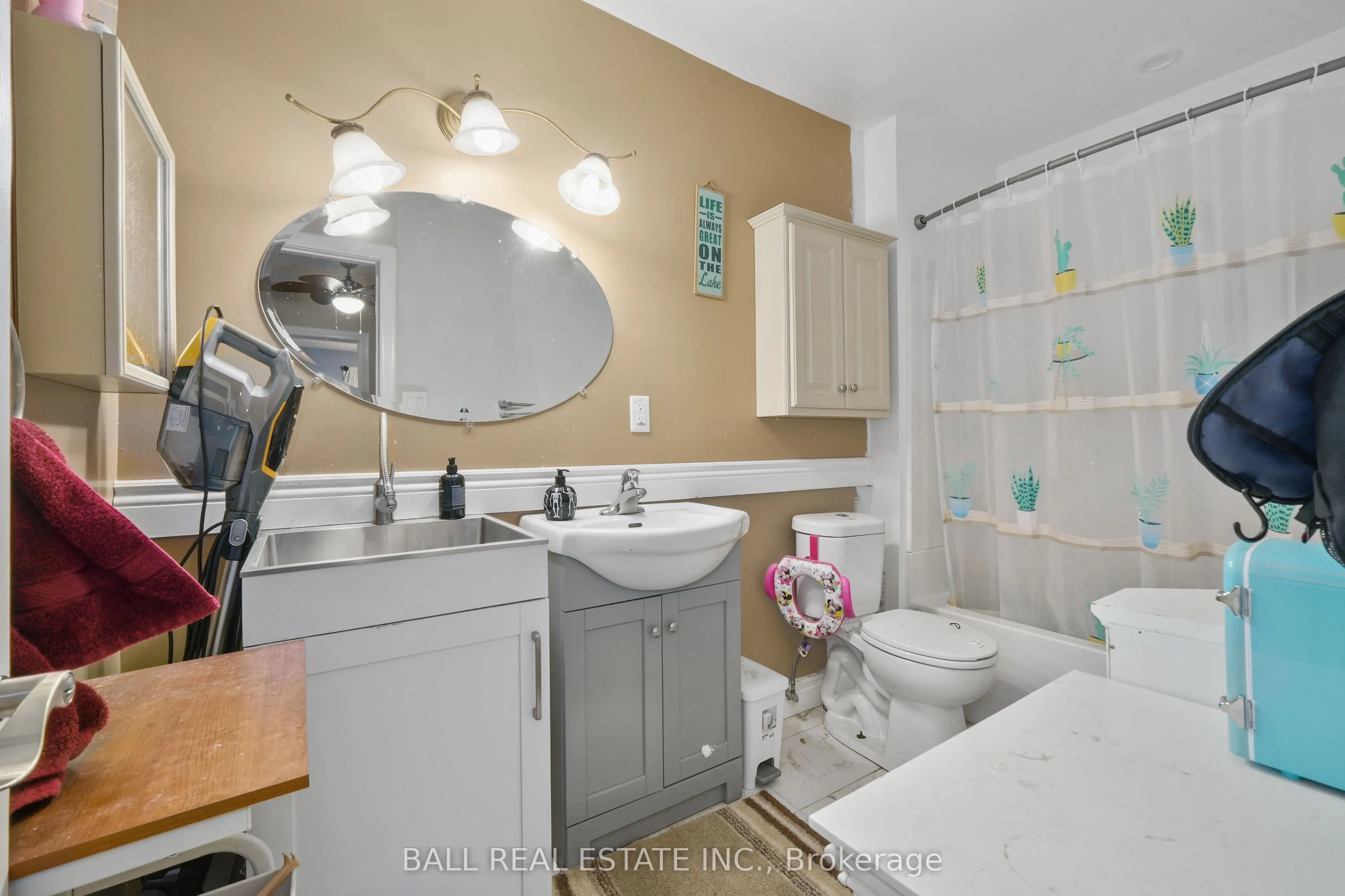 60A Crossley Drive