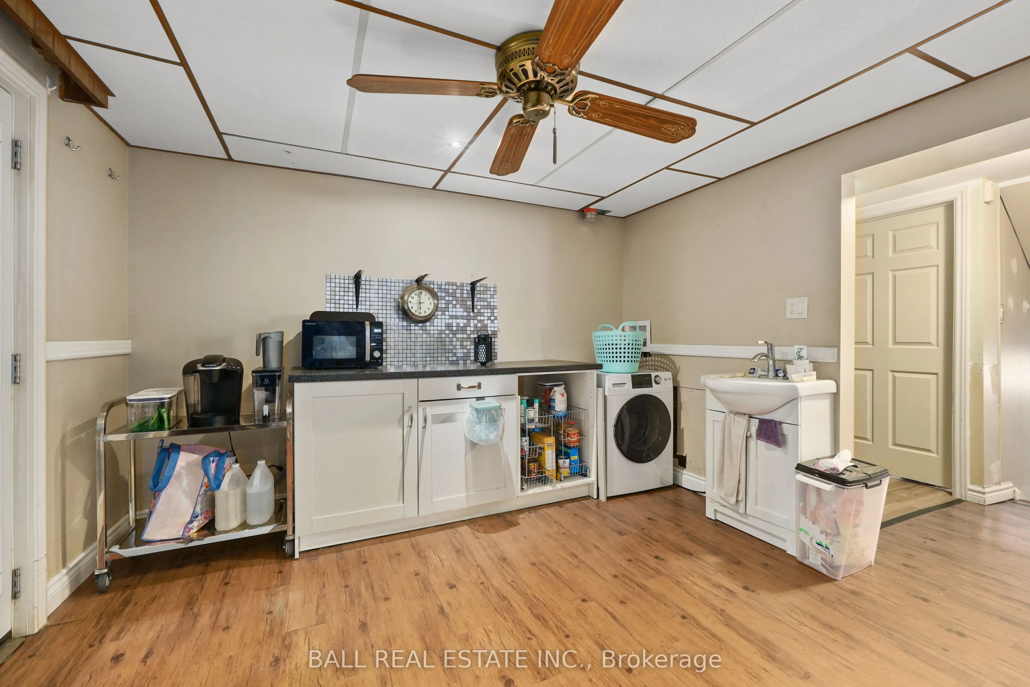 60A Crossley Drive