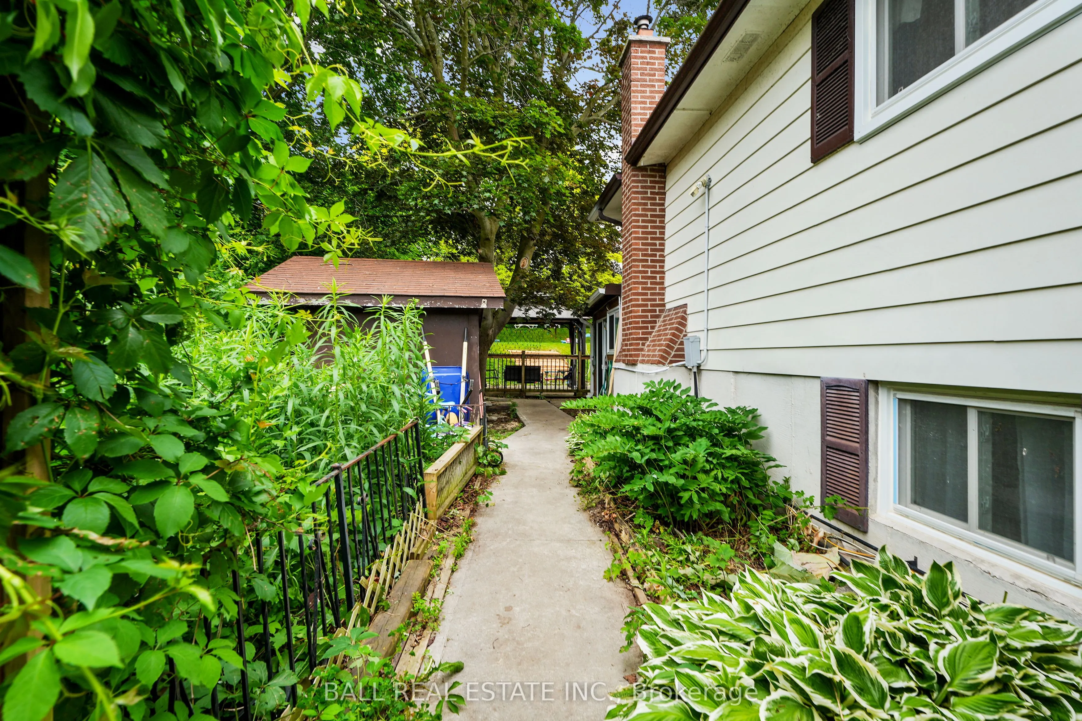 60A Crossley Drive