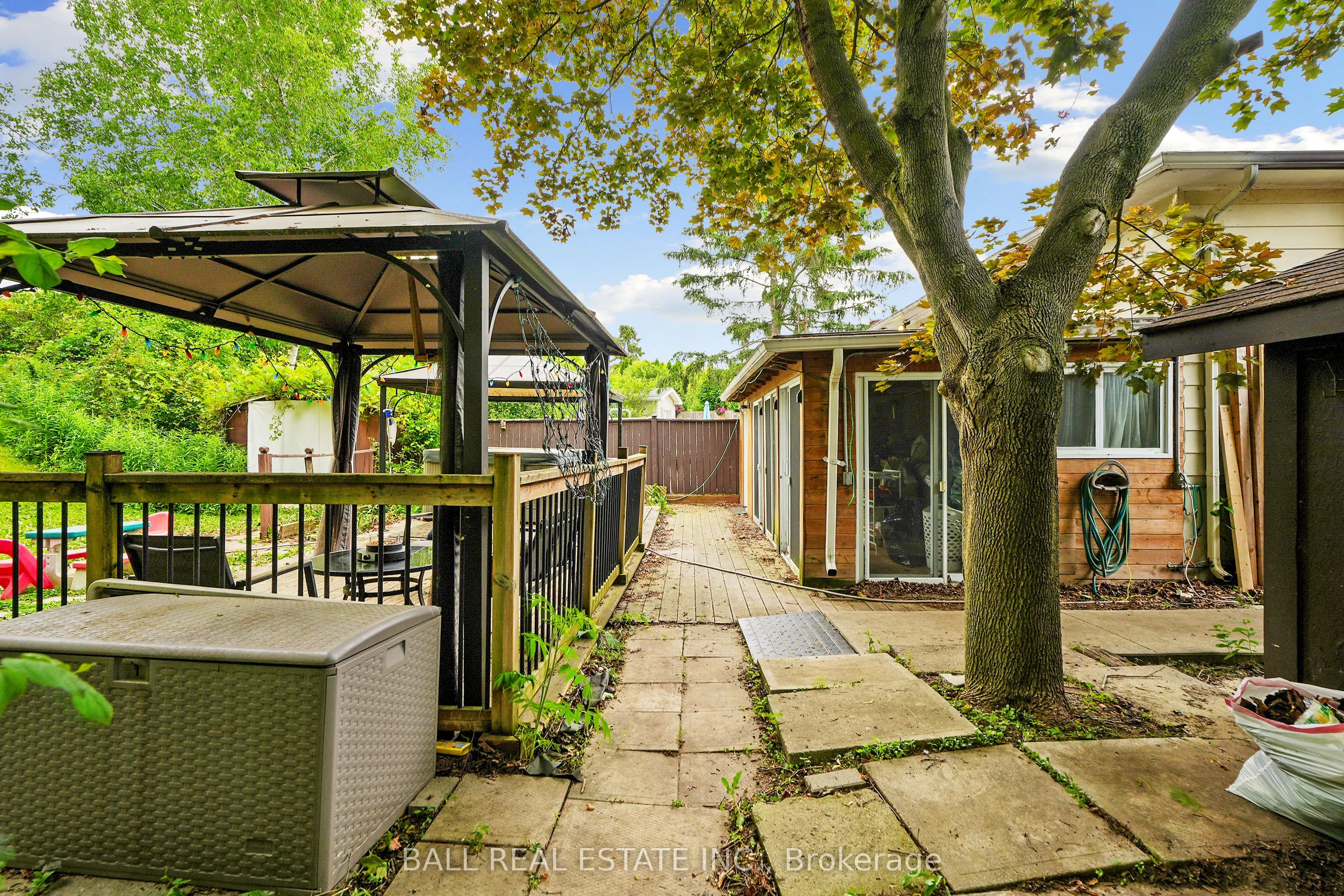 60A Crossley Drive