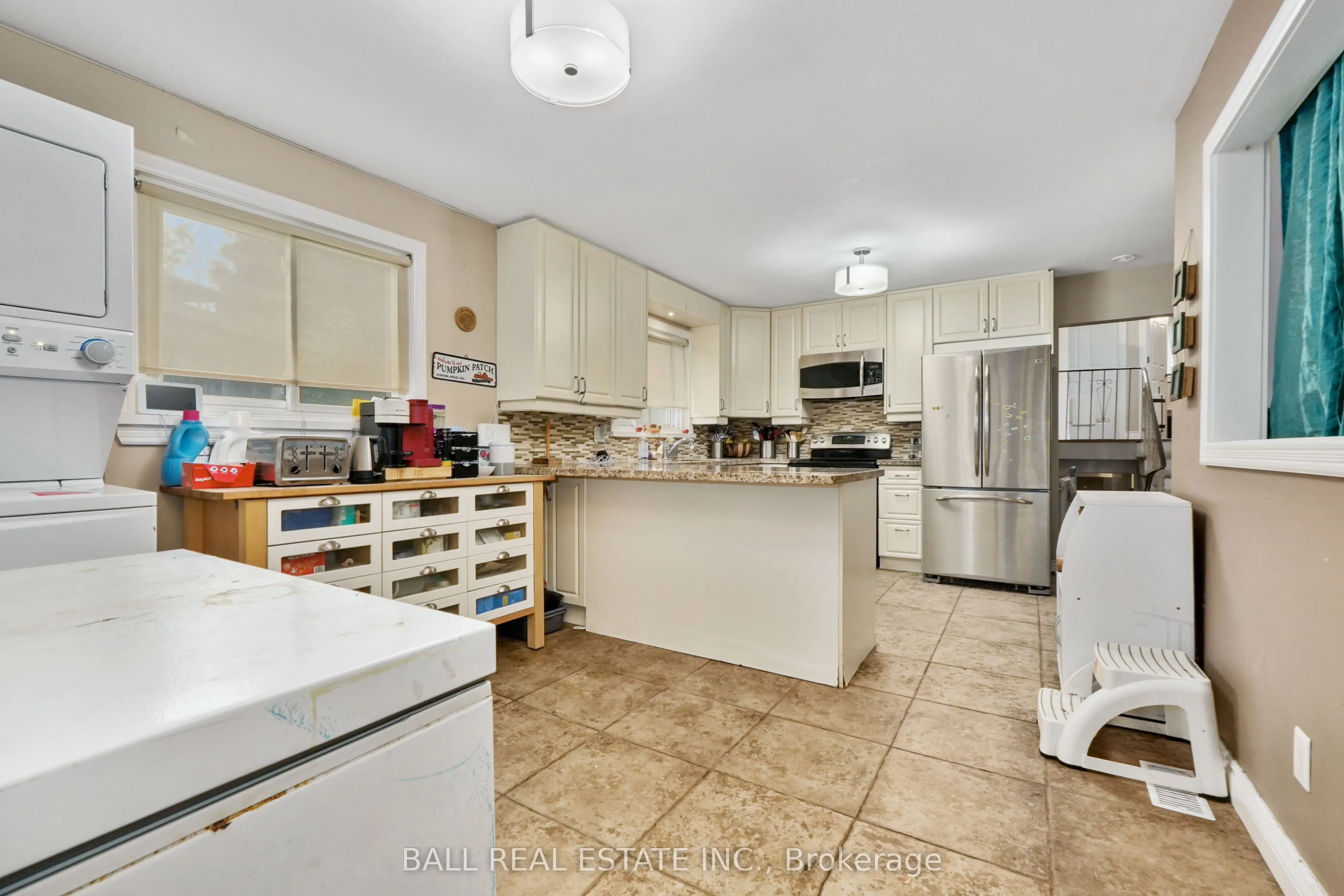 60A Crossley Drive