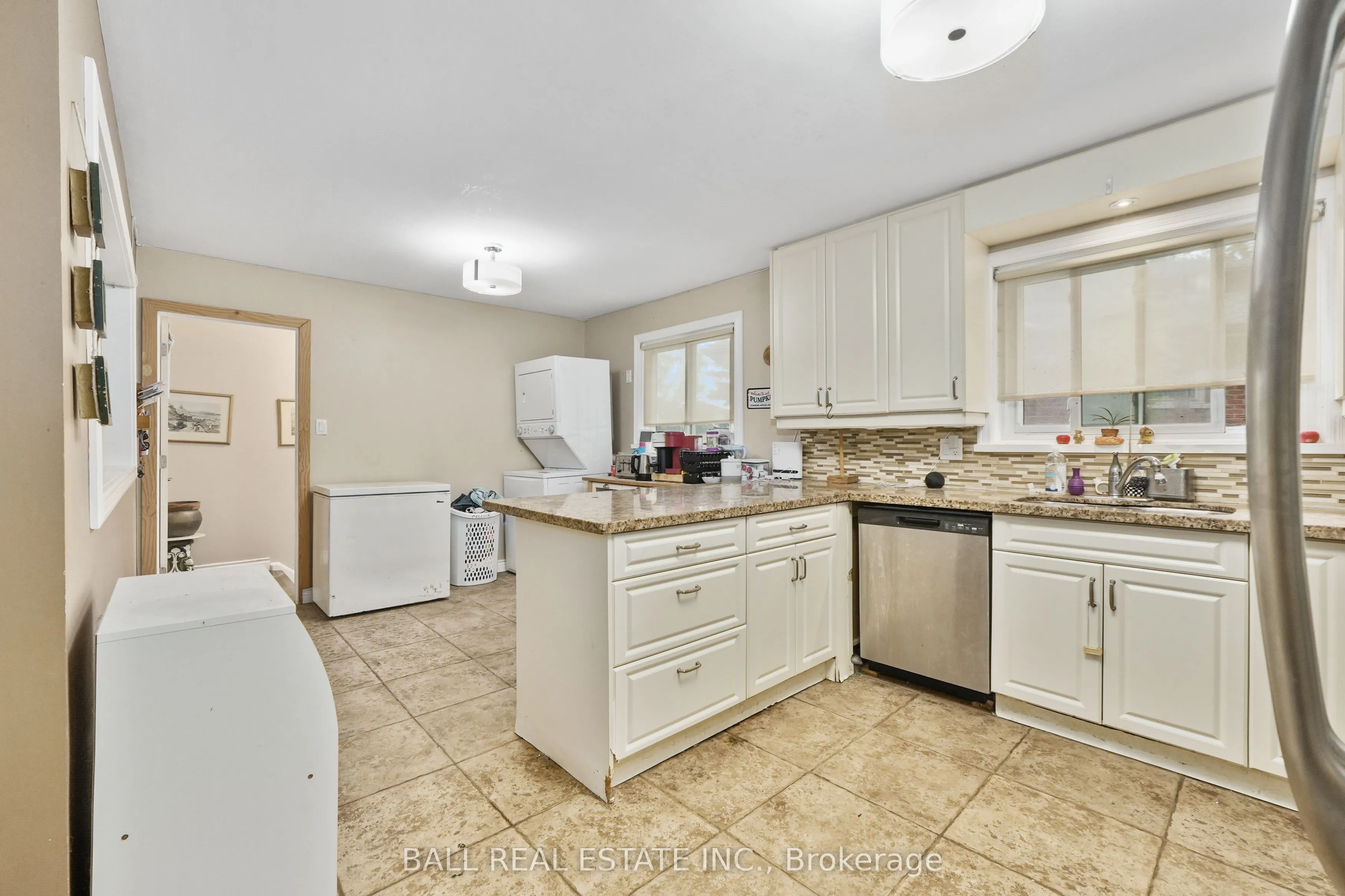 60A Crossley Drive