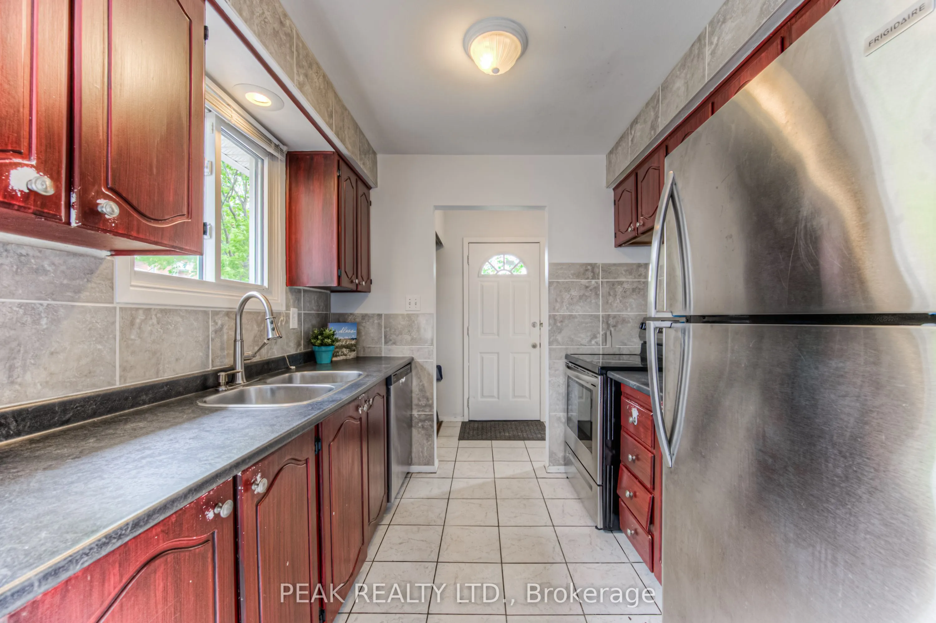 166 Natchez Road