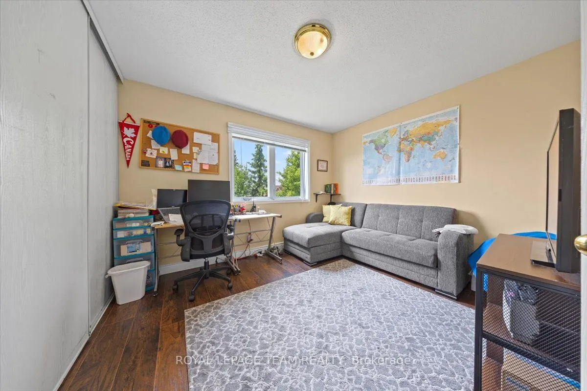 12 Sunvale Way