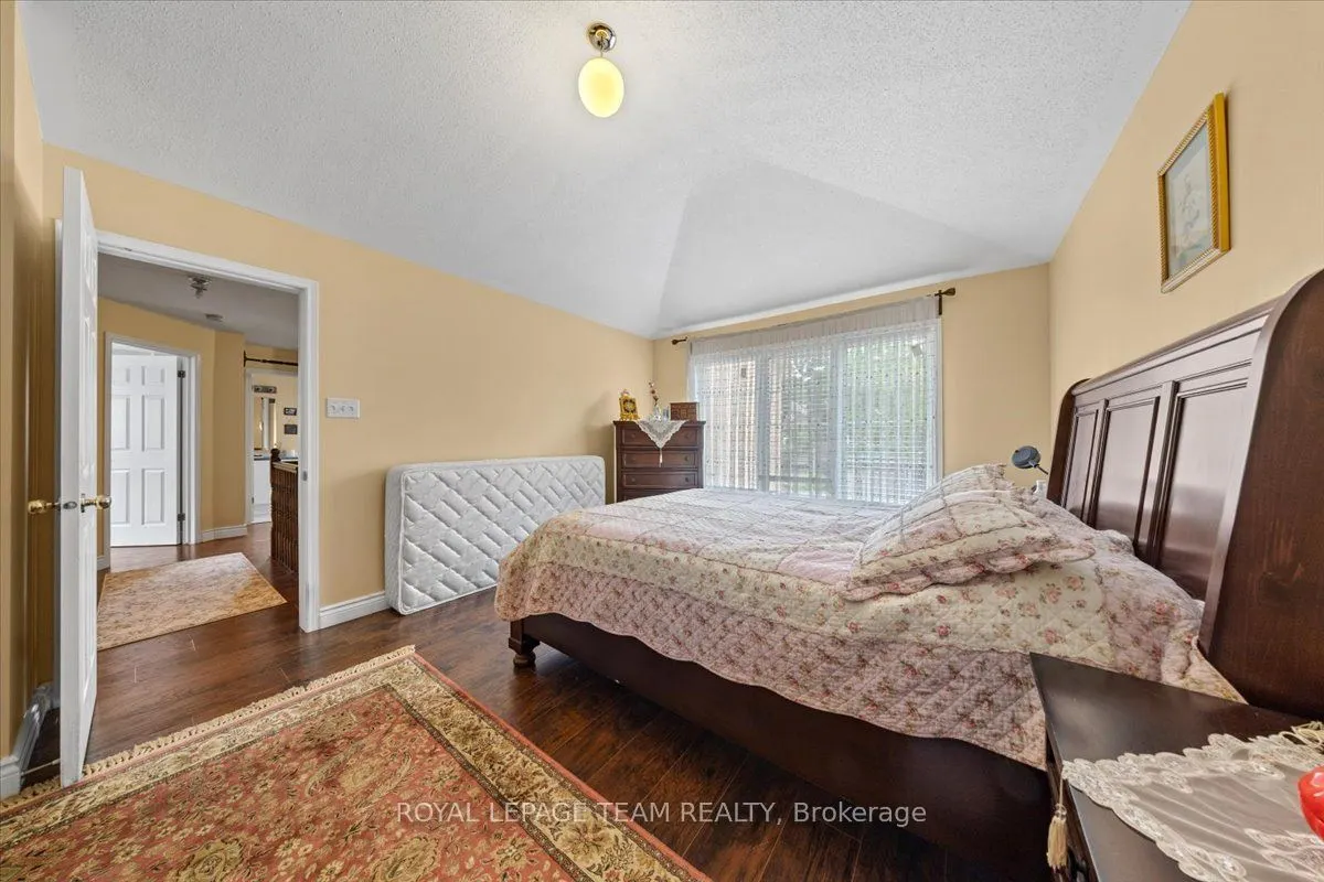 12 Sunvale Way