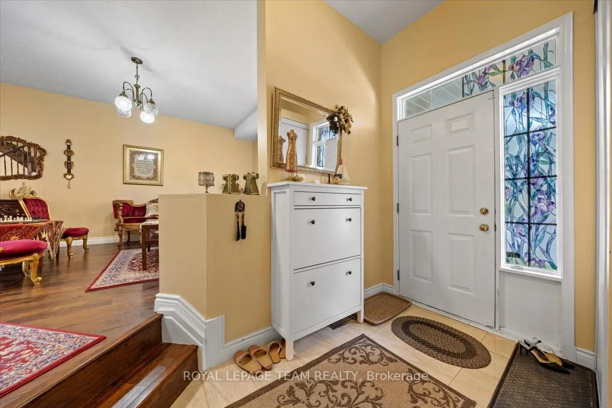 12 Sunvale Way