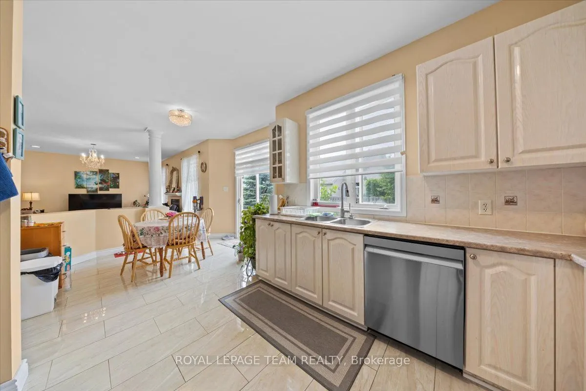 12 Sunvale Way