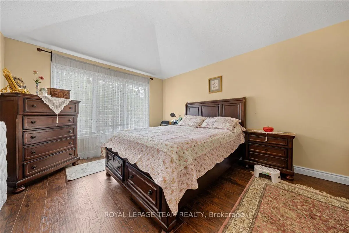 12 Sunvale Way
