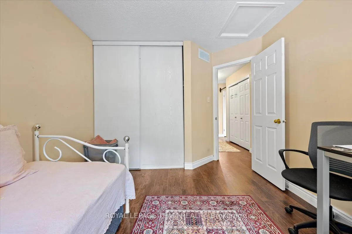 12 Sunvale Way