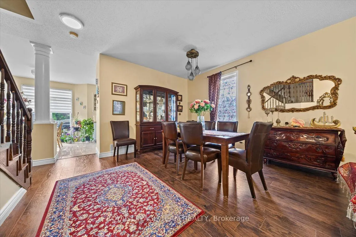 12 Sunvale Way