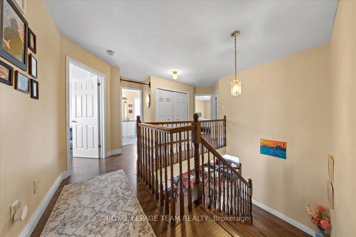 12 Sunvale Way