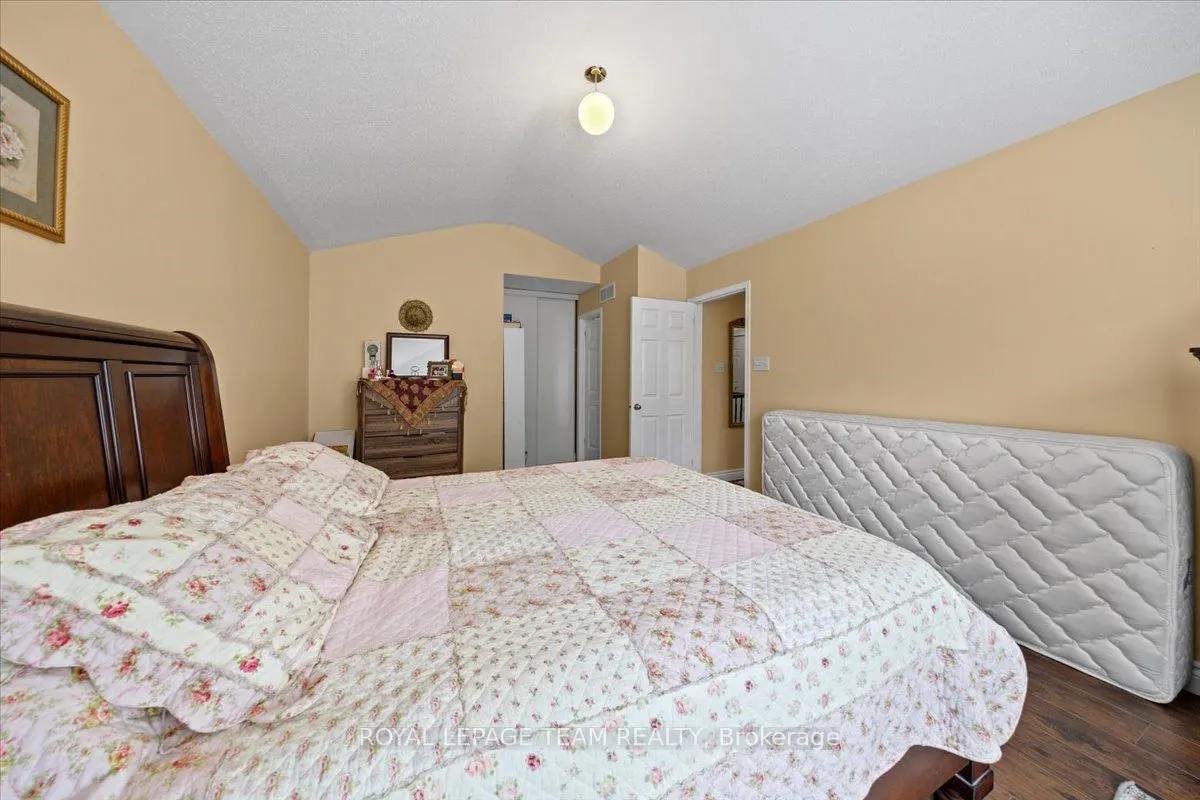 12 Sunvale Way