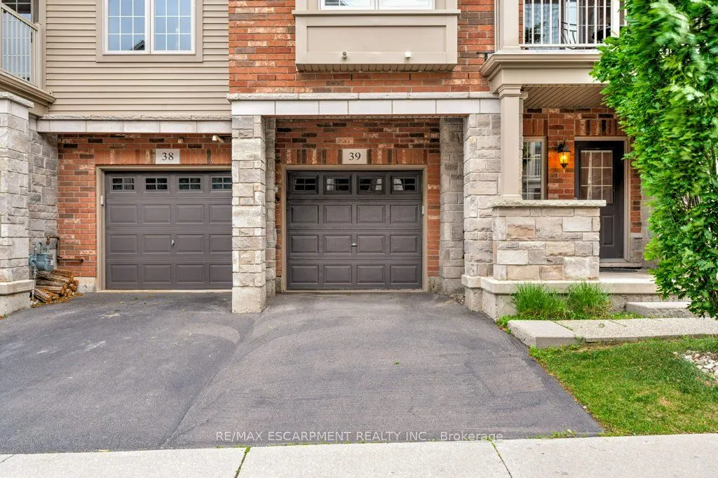 257 Parkside Drive, #39