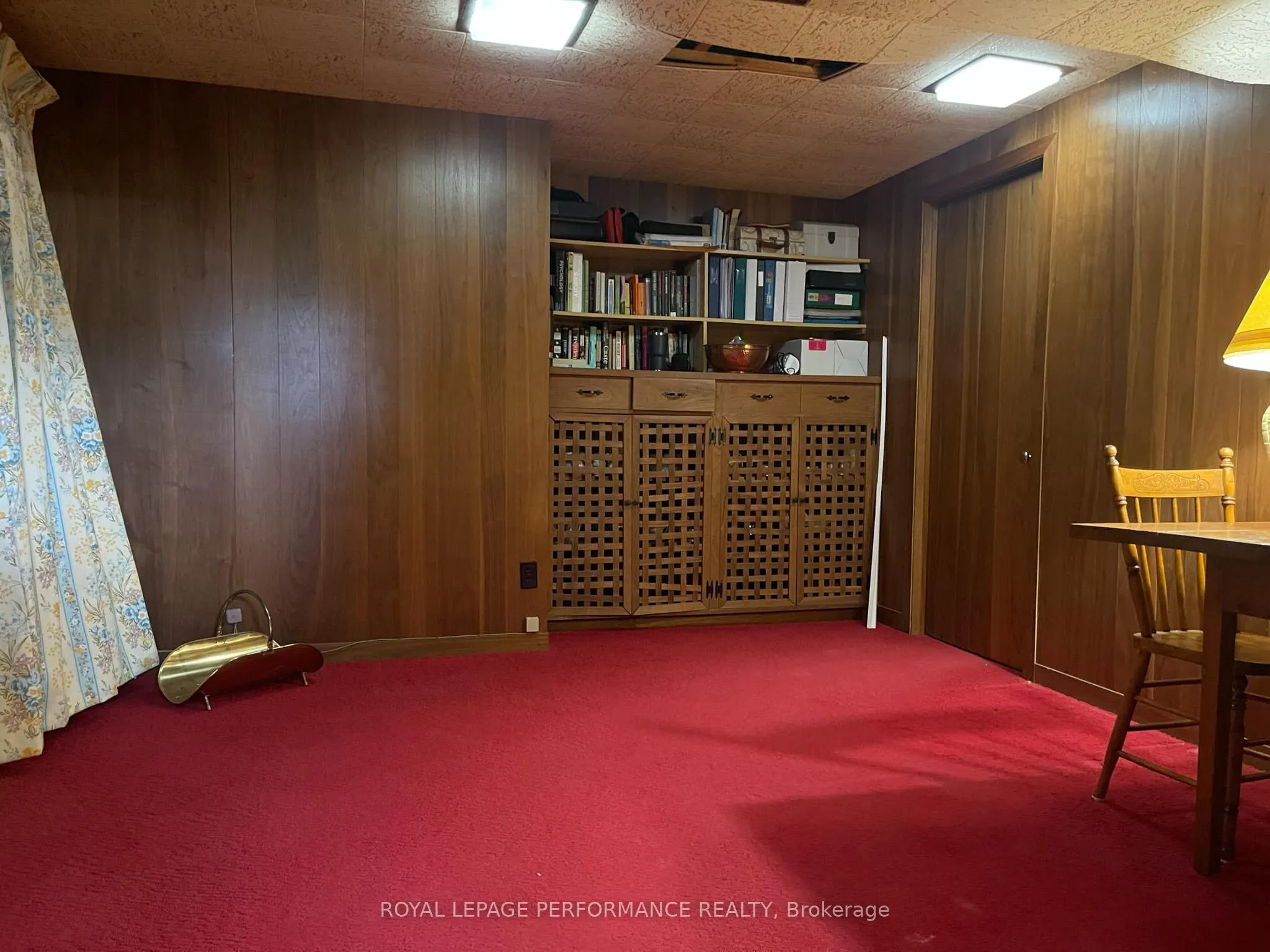 1402 Dover Road