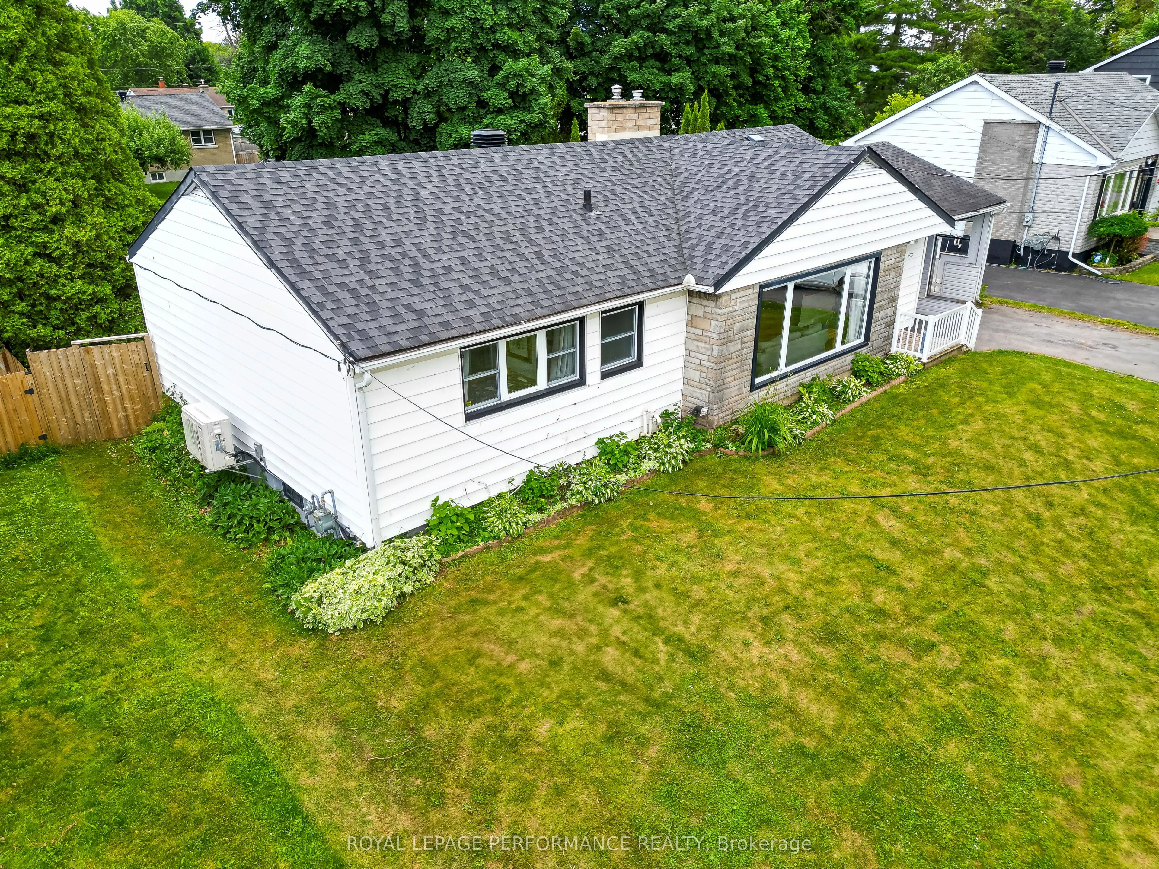 1402 Dover Road