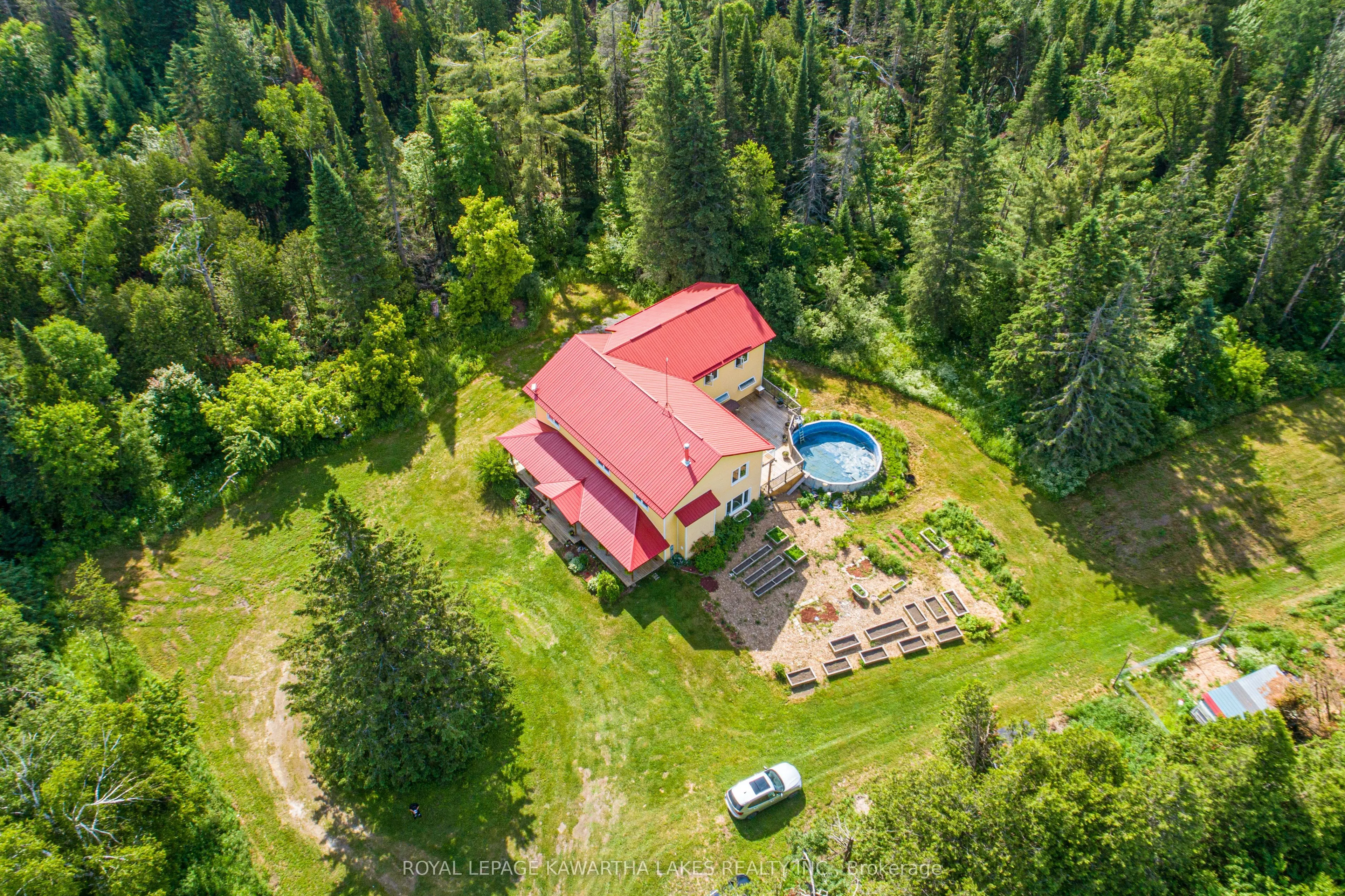 1752 Highway 35 S
