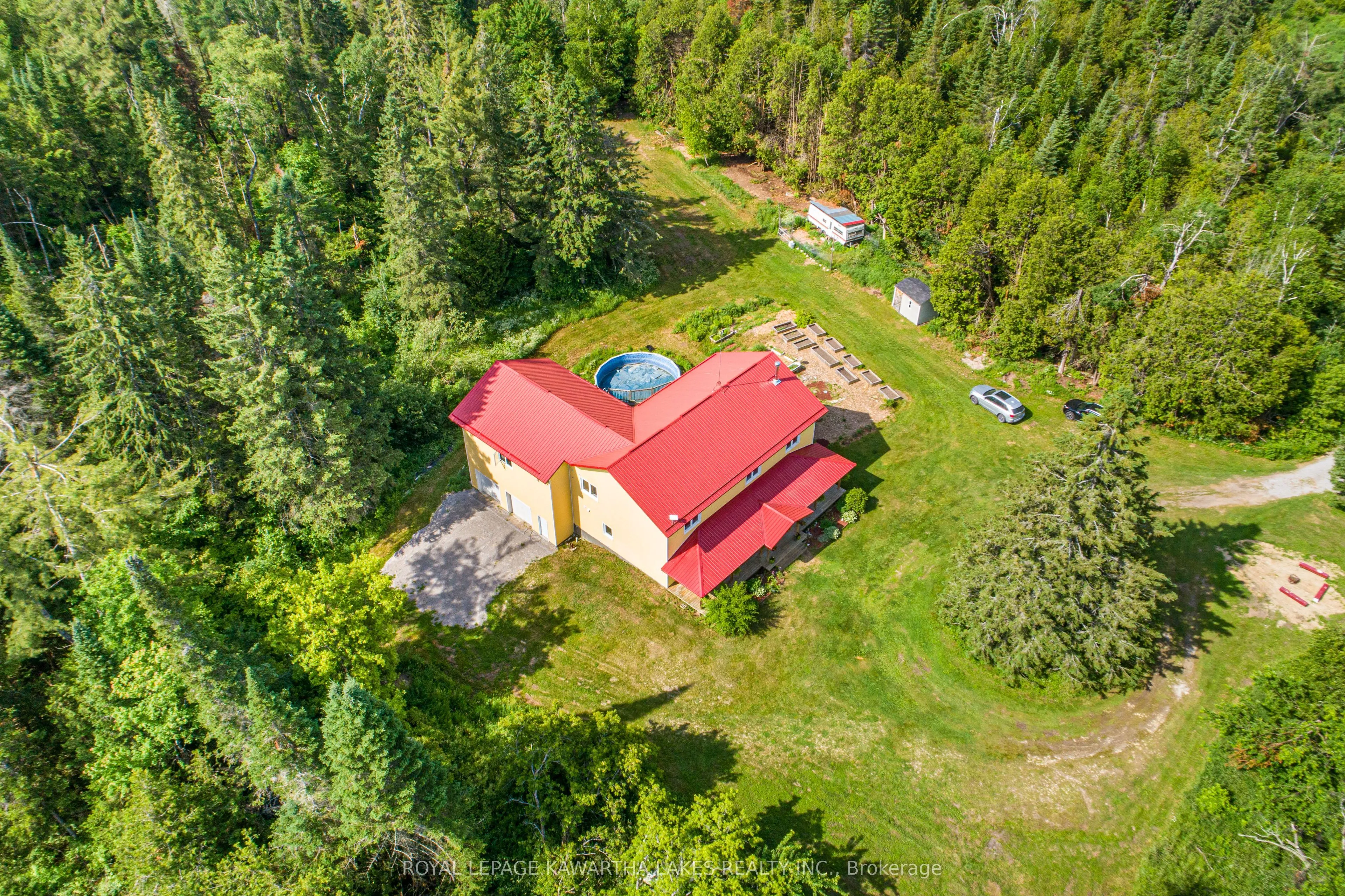 1752 Highway 35 S