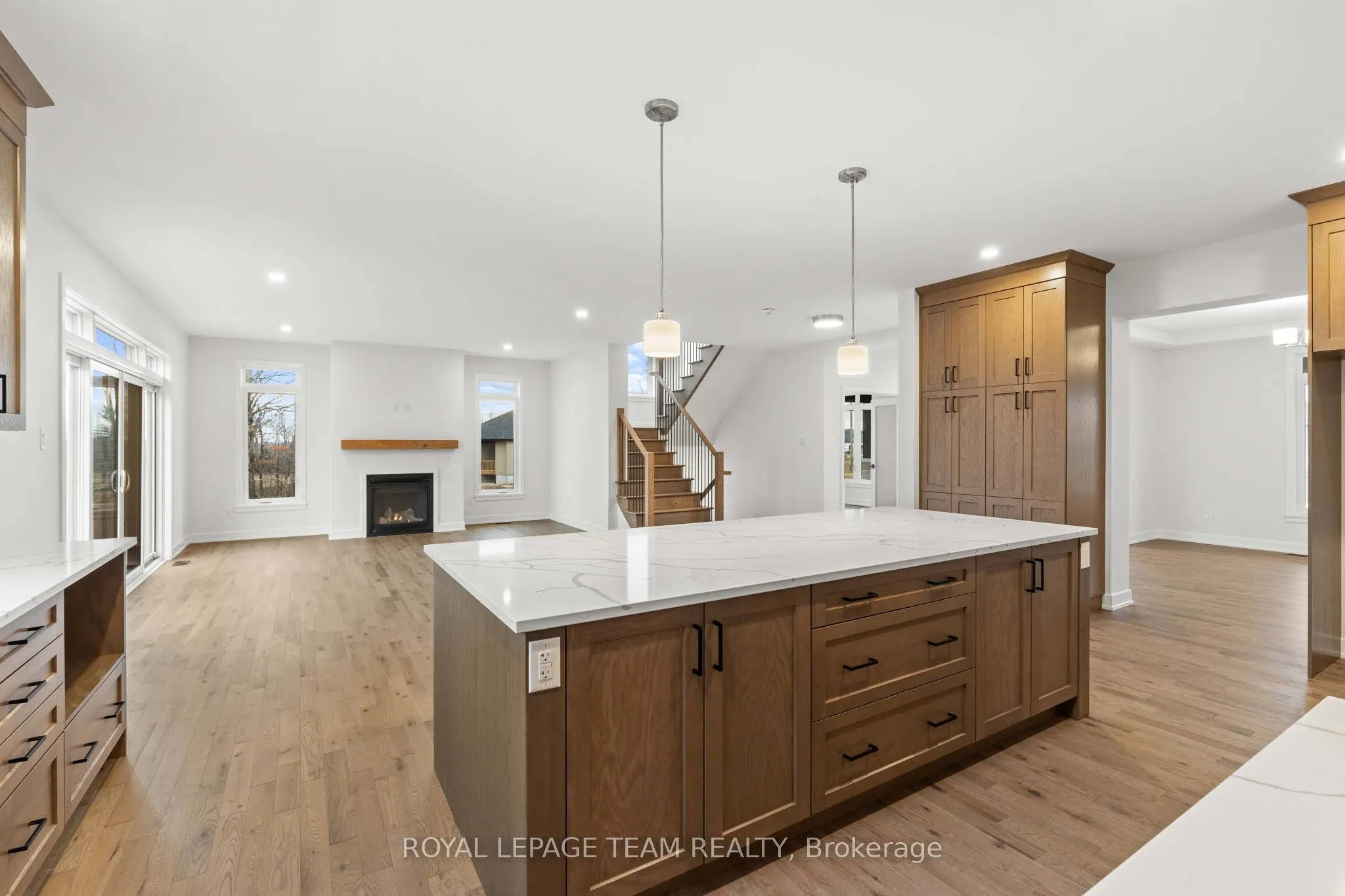 71 HOGAN Drive