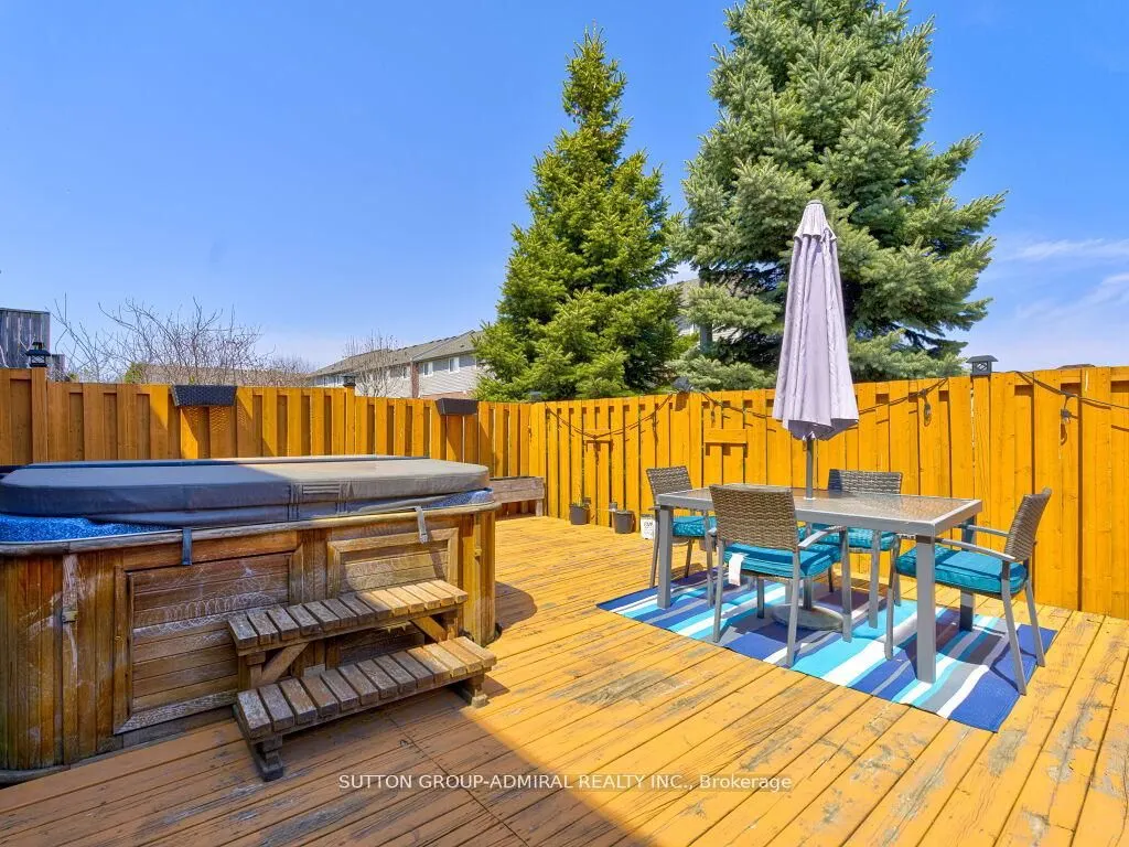 31 Palacebeach Trail