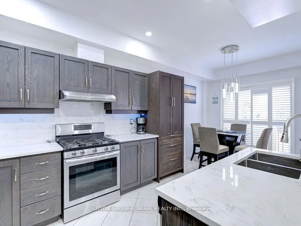 31 Palacebeach Trail