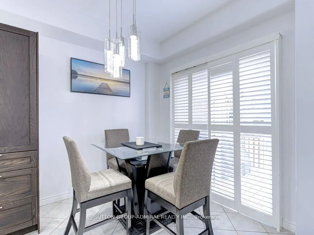 31 Palacebeach Trail