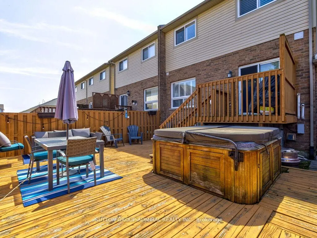 31 Palacebeach Trail