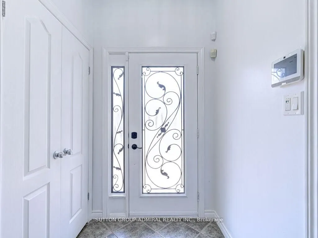 31 Palacebeach Trail